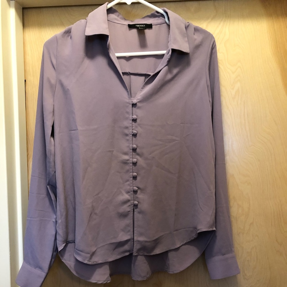 💕2 for $10💕Forever 21-🎉 Button Down Shirt